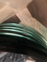 2mm 3.2mm 10mm 20mm Verre trempé découpé sur mesure pour table de bureau pour réfrigérateurs Mur en verre trempé Feuille de verre trempé noir