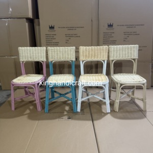 Chaise pour enfants en rotin artisanal de qualité supérieure pour la location de fêtes, les mariages, les anniversaires, la décoration d'événements, meubles pour enfants écologiques et naturels - Product Image 2