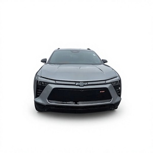 Chevrolet Blazer EV RS eAWD 2024, SUV électrique avec une autonomie NEDC de 401-500 km, batterie de 90-110 kWh, puissance de 250-300 kW, couple de 500 Nm - Product Image 1