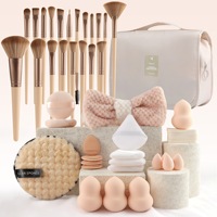 Ensemble de 44 pinceaux de maquillage en fibres synthétiques beige, manche en plastique, poils super doux, style « Small Fragrant Wind », et pinceau à raser