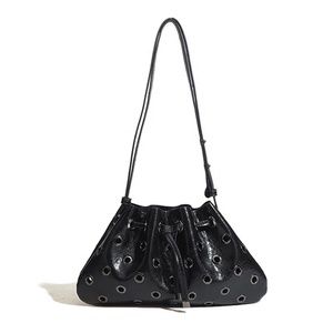 Wholesale Customizable <strong>Small</strong> MOQ <strong>White</strong> Vegan Leather <strong>Small</strong> Bucket Bags Cute Crossbody Bags Women's <strong>Handbags</strong> - Product Image 2