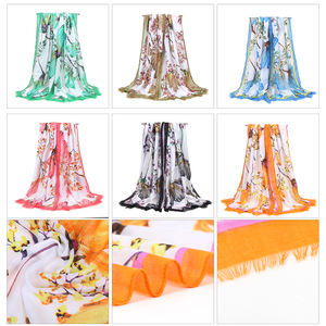 Mode feuille d'or polyester musulman Hijabs européen classique motif floral imprimé coton châles écharpes pour les femmes - Product Image 5