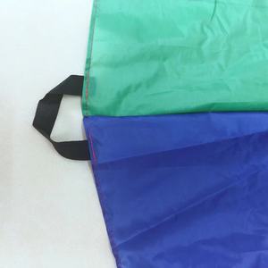 Jouet parachute arc-en-ciel pour enfants de 4 à 6 ans, équipement de jeu en plein air, accessoire de jeu en tissu - Product Image 3