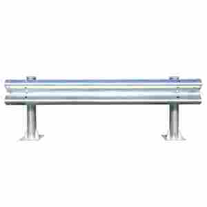 Poteau de garde-corps en acier galvanisé avec poutre en W, barrière de sécurité routière, réflecteur de grade diamant, résistant aux impacts M65, pour le Qatar, vente en gros OEM - Product Image 1