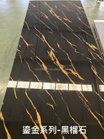 Panneau mural flexible en PVC, imitation marbre ardoise cristalline, placage bois en fibre de charbon de bambou, finition ultra brillante pour décoration intérieure