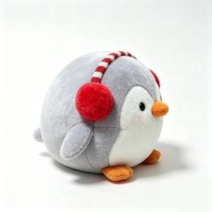 Peluche pingouin personnalisée pour l'hiver, animal en peluche pingouin, pingouin en peluche avec cache-oreilles, jouet pingouin rond et dodu - Product Image 1