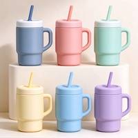 Gobelet réutilisable en silicone avec poignée et couvercle à paille, qualité alimentaire, mug de voyage, compatible lave-vaisselle et micro-ondes pour la maison et le bureau