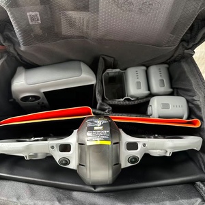 <span class=keywords><strong>DJI</strong></span> Avata 360 Fly More <span class=keywords><strong>Combo</strong></span>, Dron Panorámico No Tripulado, Transmisión de Video Profesional Estabilizada de 8K, 20 km de Alcance - Product Image 6