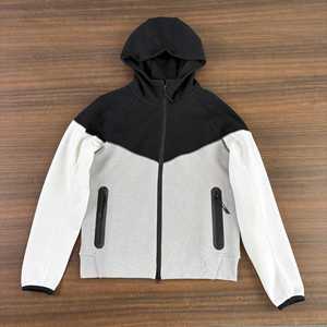 Sudadera con Capucha para Hombre Wembly Sports, Estilo Deportivo, Otoño, Resistente al Viento, Transpirable, Poliéster y Algodón, Corte Regular, Color Sólido - Product Image 6