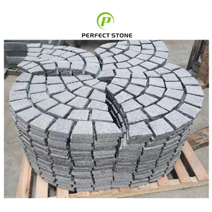 Pavés en granit gris G603 et G654 en forme de maille pour allée, pavés en granit pour l'extérieur, motif en forme d'éventail - Product Image 1
