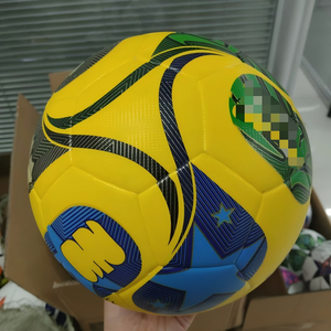 Pallone da <span class=keywords><strong>Calcio</strong></span> Termosaldato Senza Cuciture di Alta Qualità Taglia 5 per il <span class=keywords><strong>Campionato</strong></span> <span class=keywords><strong>Mondiale</strong></span> di <span class=keywords><strong>Calcio</strong></span> 2026, Ideale per l'Allenamento - Product Image 2