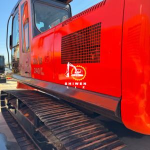 Excavadora de Cadenas ZX240 Usada de Alta Calidad, 95% Nueva, Cilindro Hidráulico Hitachi, Motor de Bajo Precio, Alta Capacidad de Excavación - Product Image 4