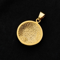 Collier pendentif roulette plaqué or en acier inoxydable avec cadran numérique entièrement serti de diamants – Grande Vente