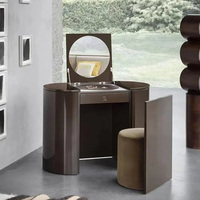 Coiffeuse moderne italienne minimaliste de luxe léger en bois massif vert émeraude avec miroir pliant réglable et rangement pour chambre à coucher
