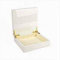 Caja de Madera con Tapa con Mapa de Arabia Saudita en Oferta