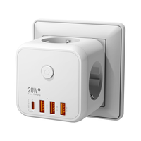 Multiprise Cube Reisende à Prix de Gros avec Interrupteur, 3 Prises et 3 Ports USB, Prise avec Douille