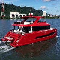 Catamaran de luxe de 62 pieds en fibre de verre soudée, avec deux moteurs in-bord de 440 CV et commande par écran tactile, idéal pour les croisières de plaisance en mer.