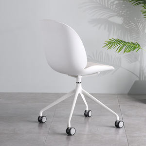 Chaise de <span class=keywords><strong>bureau</strong></span> ergonomique moderne noire bon marché pivotante en tissu et cuir pour le personnel et la salle de conférence - Product Image 6