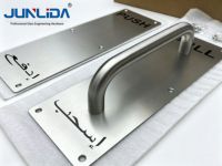 Poignée de porte commerciale en acier inoxydable avec plaque de signalisation PUSH PULL pour entrée |   Matériel de quincaillerie pour portes de projets hôteliers