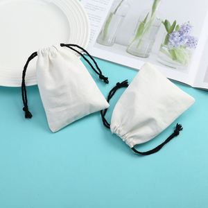 Bolsas de Almacenamiento de Joyería de Algodón y Lino al por Mayor, Modelo 051, con Estilo Moderno y Múltiples Tamaños para Empaque de Regalos - Product Image 2