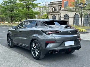 Voitures d'occasion Changan UNI-T 2022 2.0T Modèle Pilot 2.0T <span class=keywords><strong>233</strong></span> L4 Essence 5 portes 5 places SUV - Product Image 4