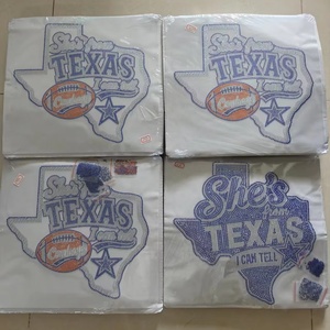 Imagen Real <span class=keywords><strong>de</strong></span> Fábrica: Ella es <span class=keywords><strong>de</strong></span> <span class=keywords><strong>Texas</strong></span>. Nuevo Diseño con Motivo <span class=keywords><strong>de</strong></span> Equipo Deportivo <span class=keywords><strong>de</strong></span> Fútbol Americano <span class=keywords><strong>de</strong></span> <span class=keywords><strong>Texas</strong></span>. Transferencia <span class=keywords><strong>de</strong></span> Diamantes <span class=keywords><strong>de</strong></span> Imitación para Ropa <span class=keywords><strong>de</strong></span> Aficionados. - Product Image 1