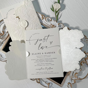 Couvertures d'invitation de <span class=keywords><strong>mariage</strong></span> personnalisées de luxe en velours <span class=keywords><strong>bordeaux</strong></span> avec impression typographique florale, enveloppes florales pour cartes d'invitation avec sceau de cire - Product Image 5