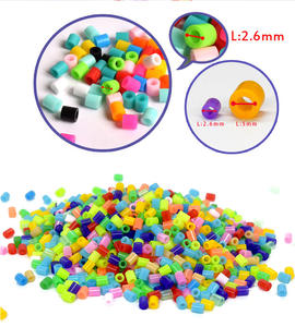 Venta al por Mayor de Fábrica: Kit de Cuentas Fusibles de 2.6mm, 24 Colores en Caja, 48 Colores, Kit de Cuentas Perler para Manualidades DIY, Kit de Cuentas Fusibles Hechas a Mano para Niños - Product Image 5