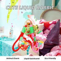 Grosir Hadiah Kecil Ramah Lingkungan PVC Lucu Gantungan Kunci Lampu Stoples Stroberi Kelinci Pasir Cair