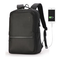 Tas Ransel Laptop Bisnis Anti Air 15,6 Inci Kapasitas Besar Ringan untuk Perjalanan Pria, Ransel Komputer dengan Logo Custom