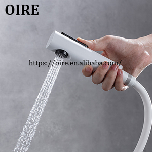 Mitigeur de <span class=keywords><strong>douche</strong></span> haute pression chaud et froid avec pistolet pulvérisateur coulissant mural en cuivre pour salle de bain - Product Image 4