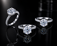 Bague Solitaire Élégante en Argent Poli S925 avec Pierre Ronde VVS et Griffes Solides, Certifiée GRA, pour Soirée, en Moissanite