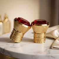 Bouchon de bouteille de liqueur personnalisé avec motif nuage doré en relief, dessus en cristal rouge, en aluminium-plastique, anti-fuite, écologique, couvercle de luxe