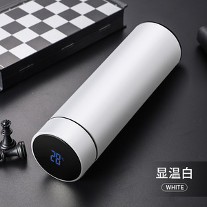 Bouteille d'eau intelligente 2026 avec affichage de la température, vente en gros, logo personnalisé, thermos LED, tasse isotherme en acier inoxydable à isolation sous vide, design mince - Product Image 6