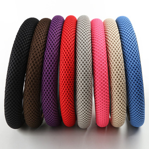Housse de direction cousue <span class=keywords><strong>à</strong></span> la main respirante serrée antidérapante sans anneau Style élastique couverture de <span class=keywords><strong>volant</strong></span> de voiture ajustement universel pour la plupart des voitures - Product Image 1