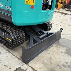 รถขุดขนาดเล็ก Kobelco SK75 7 ตัน พร้อมระบบไฮดรอลิก สภาพดี ชั่วโมงการทำงานต่ำ ขาย - Product Image 4