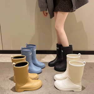 Outdoor <strong>Waterproof</strong> <strong>Boots</strong> Colorful Anti-slip Short <strong>Waterproof</strong> Popular Simple Fashion Pvc Rain <strong>Boots</strong> - Product Image 1