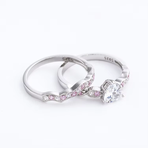 Anillos de Compromiso y Matrimonio de Plata de Ley S925 con Circonita Cúbica Rosa y Transparente en Corte Corazón Brillante para Parejas - Product Image 5