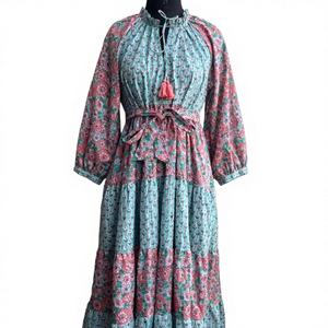 Robe maxi décontractée pour femmes, écologique, 100% coton, avec imprimé floral, col halter, manches longues, poches à volants, taille plus - Product Image 1