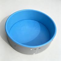 Piscine gonflable hors sol InflaToGo avec logo couleur personnalisé pour la promotion de la marque