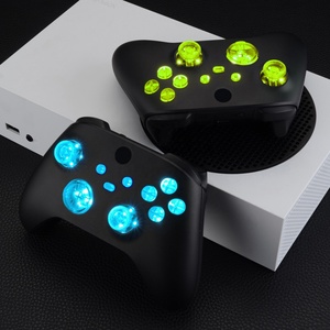 EXtremeRate Kits LED DTF transparents décoratifs avec D-pad analogique AXYB et boutons Start/Sync pour manette Xbox Series X S - Product Image 6