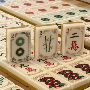 En stock: 1 set mínimo de Mahjong de viaje personalizado con diseño de Grulla Amarilla de <span class=keywords><strong>C</strong></span>úrcuma, 160 fichas de Mahjong de lujo grabadas en acrílico, estilo Americano Sunday. - Product Image 4