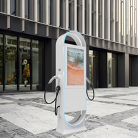 Chargeur EV commercial 44 kW 400 V CA avec affichage publicitaire Type 2 EVSE, OCPP, carte RFID, nouveau modèle sur pied