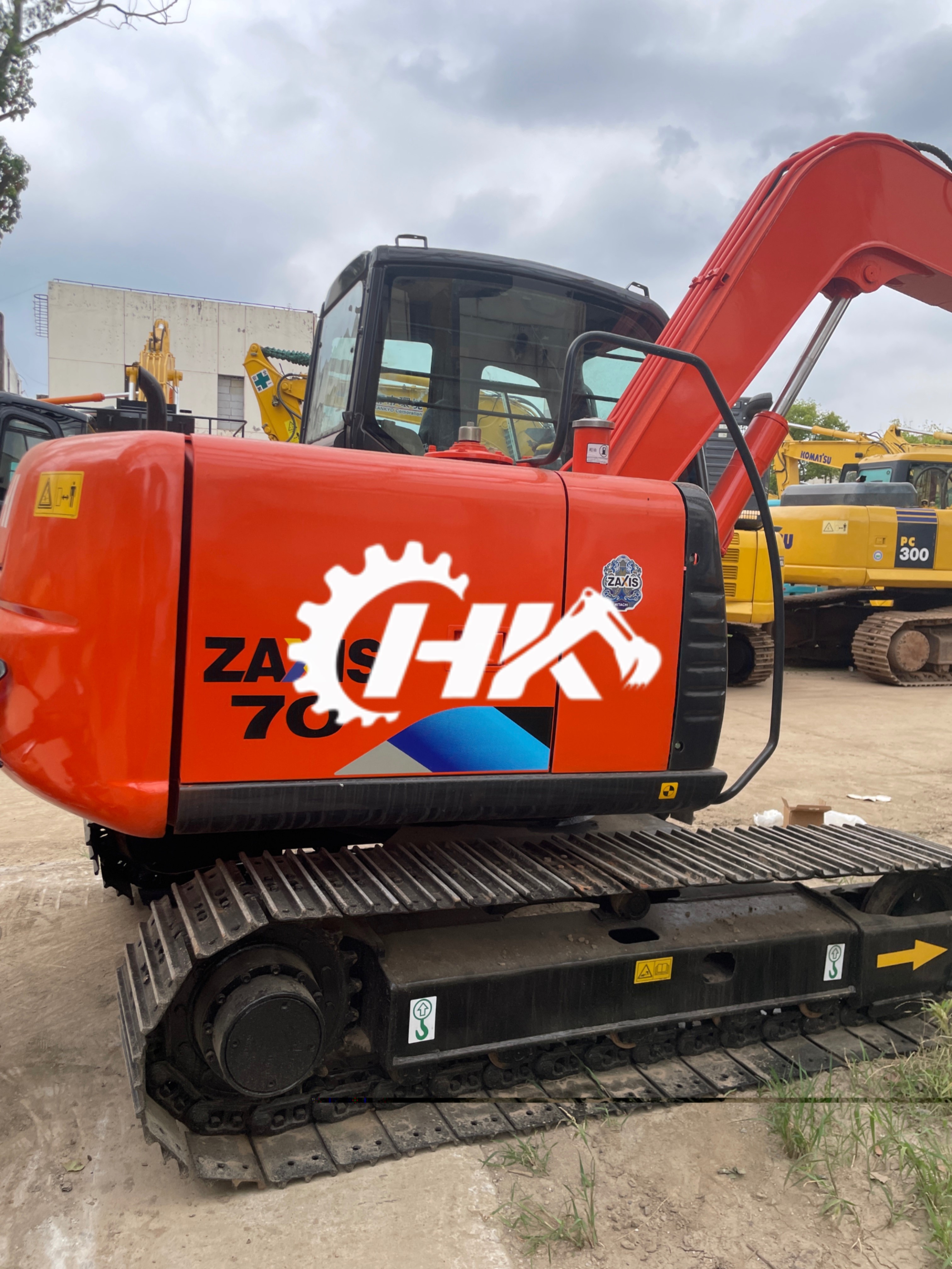 Used Hitachi ZX70 Excavator - High Digging Power & Reliability