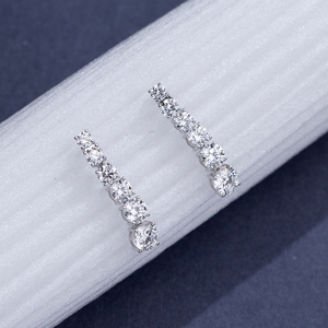 Boucles d'oreilles en or blanc 14 carats avec diamants ronds Messi Jewelry MSE-888 pour femmes - Product Image 3