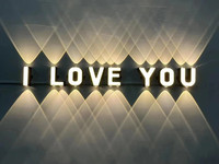 Lettre créative lumineuse en polycarbonate, diffuseur étanche à LED pour extérieur, éclairage mural de rue, vente chaude, décoration extérieure de jardin
