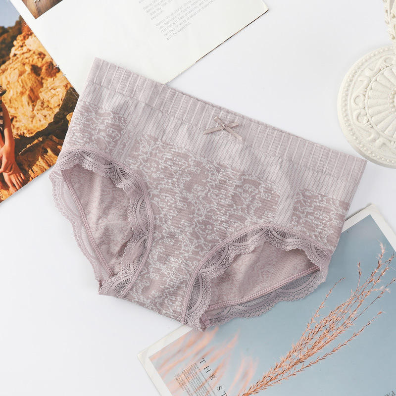 สีชมพูอ่อน