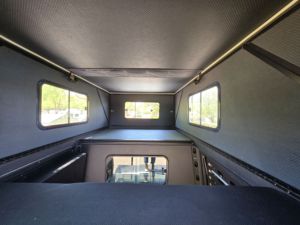 Tenda da Tetto Espandibile Leggera in Alluminio Stile Moderno per Camper, 2 Posti, per Cassone del Pickup, Fuoristrada, Caravan 4x4 - Product Image 5