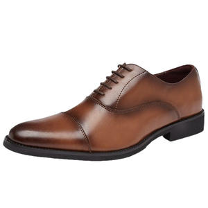 Chaussures habillées pour homme en cuir véritable élégantes de style Oxford, design classique à bout pointu, chaussures de mariage pour homme - Product Image 1