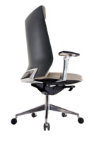 Chaise de bureau exécutive moderne à dossier haut de qualité supérieure en autres matériaux, avec design ergonomique pour un confort supérieur, idéale pour la salle de sport